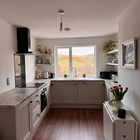 Muckish Railway Retreat * Crockglass